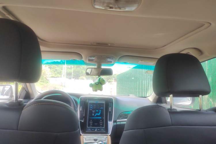Used BYD Qin New Energy 2017 1.5T Luxury Model Headliner