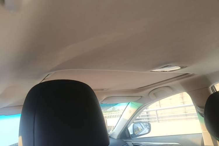 Used BYD Qin New Energy 2017 1.5T Luxury Model Headliner
