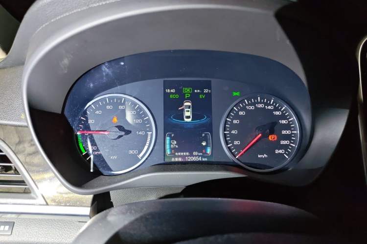 Used BYD Qin New Energy 2017 1.5T Luxury Model Instrument Cluster