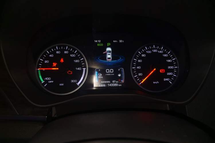 Used BYD Qin New Energy 2017 1.5T Luxury Model Instrument Cluster