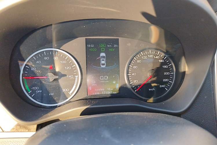 Used BYD Qin New Energy 2017 1.5T Luxury Model Instrument Cluster