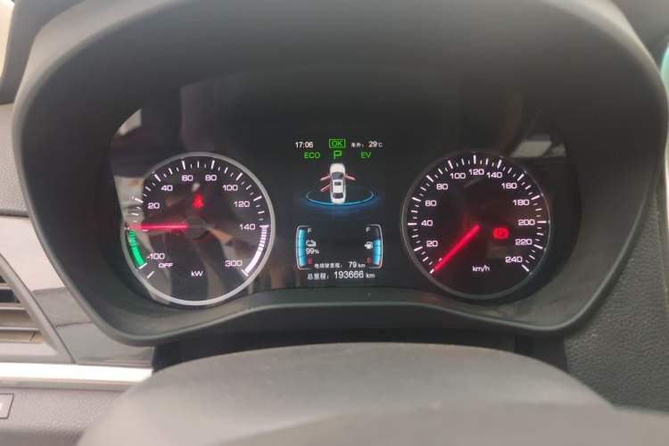 Used BYD Qin New Energy 2017 1.5T Luxury Model Instrument Cluster