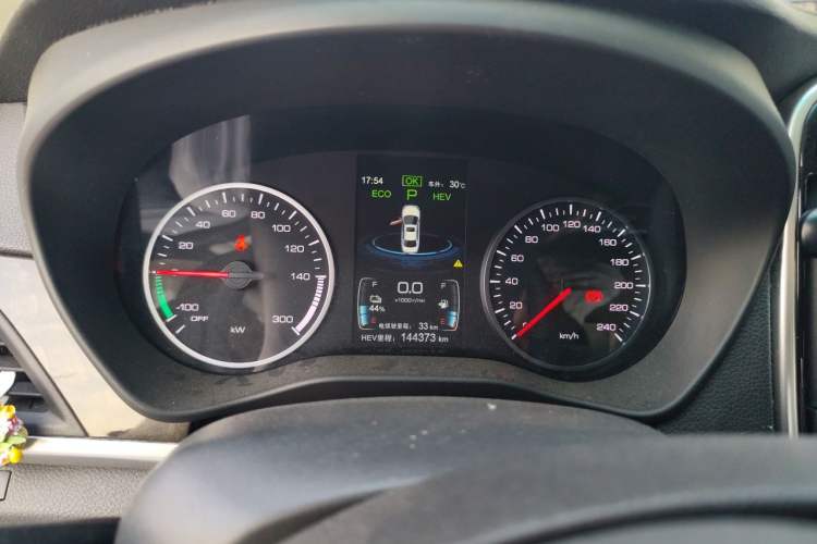 Used BYD Qin New Energy 2017 1.5T Luxury Model Instrument Cluster