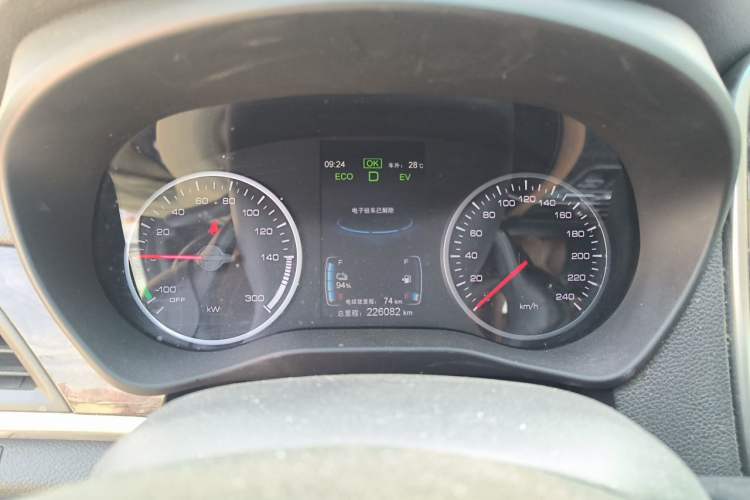 Used BYD Qin New Energy 2017 1.5T Luxury Model Instrument Cluster