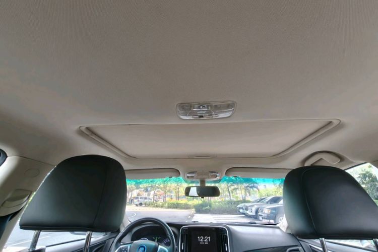 Used BYD Qin New Energy 2017 1.5T Luxury Model Interior 3