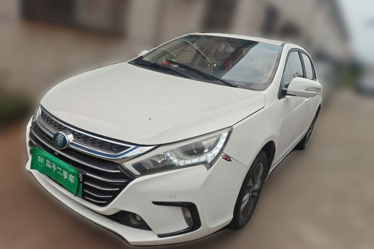 Used BYD Qin New Energy 2017 1.5T Luxury Model Guazi used car, China used car export, Used car for sale, Used cars, Cheapest cars for sale