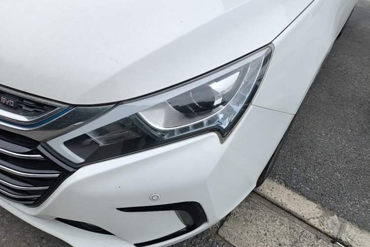 Used BYD Qin New Energy 2017 1.5T Luxury Model Left Front Headlight