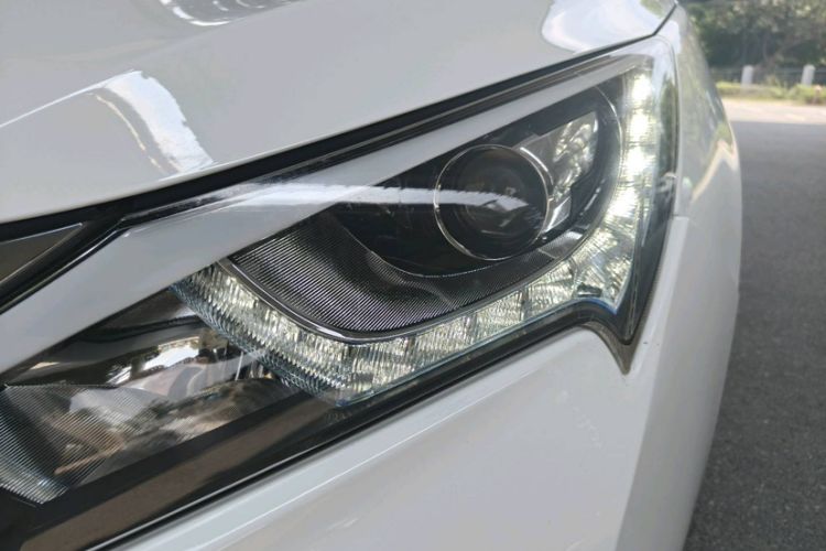 Used BYD Qin New Energy 2017 1.5T Luxury Model Left Front Headlight