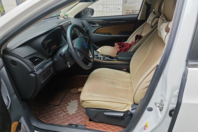 Used BYD Qin New Energy 2017 1.5T Luxury Model Left Front Seat