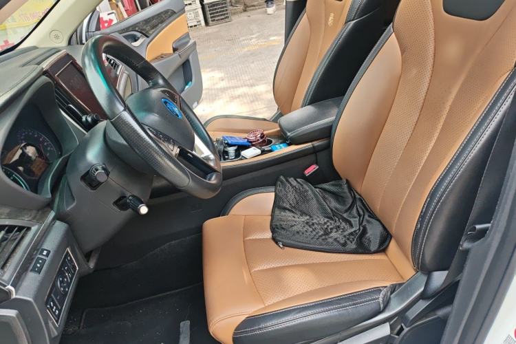 Used BYD Qin New Energy 2017 1.5T Luxury Model Left Front Seat