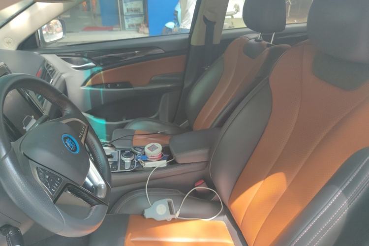 Used BYD Qin New Energy 2017 1.5T Luxury Model Left Front Seat
