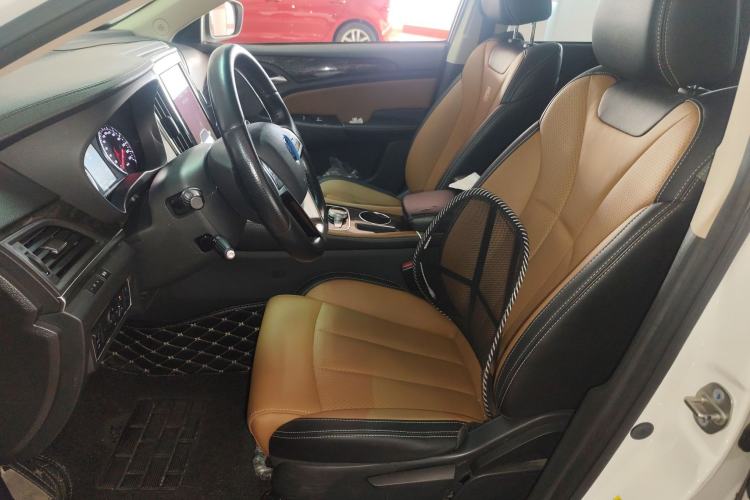 Used BYD Qin New Energy 2017 1.5T Luxury Model Left Front Seat