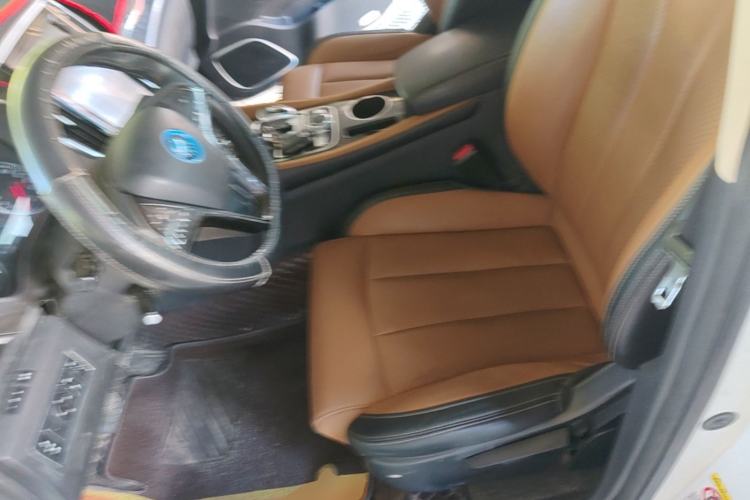 Used BYD Qin New Energy 2017 1.5T Luxury Model Left Front Seat