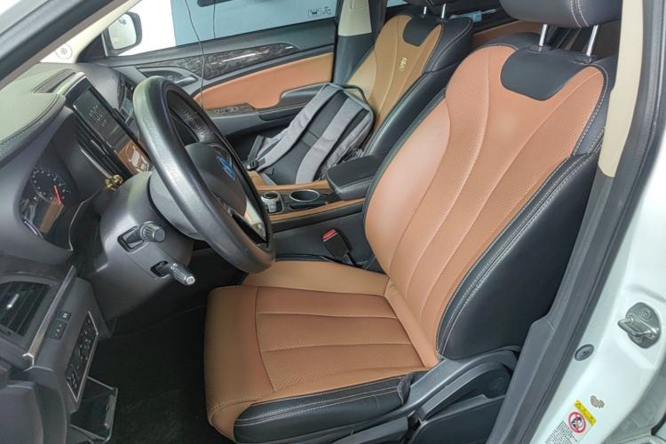 Used BYD Qin New Energy 2017 1.5T Luxury Model Left Front Seat
