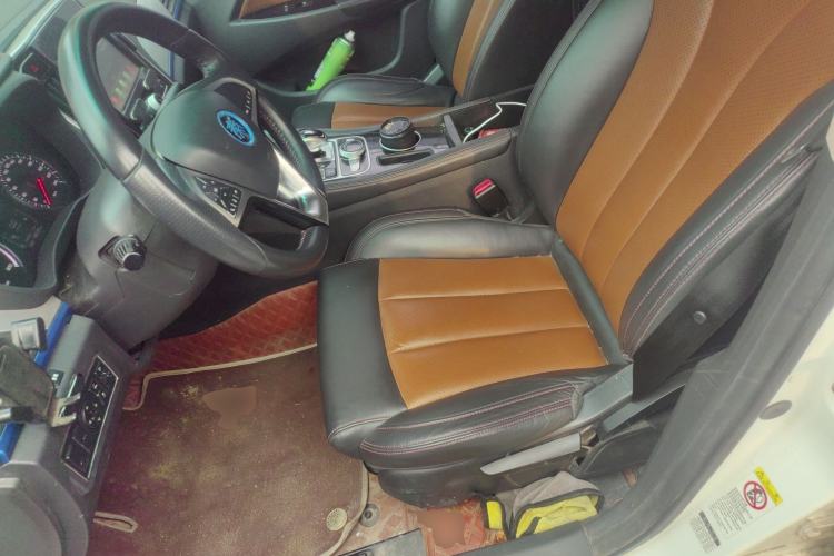 Used BYD Qin New Energy 2017 Qin 1.5T 100 Left Front Seat