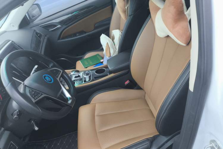 Used BYD Qin New Energy 2017 Qin 1.5T 100 Left Front Seat