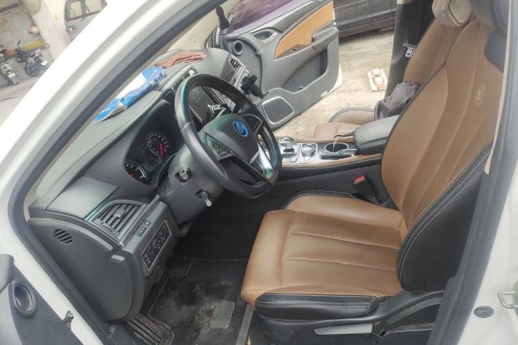 Used BYD Qin New Energy 2017 1.5T Luxury Model Left Front Seat