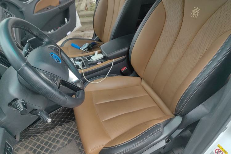 Used BYD Qin New Energy 2017 1.5T Luxury Model Left Front Seat