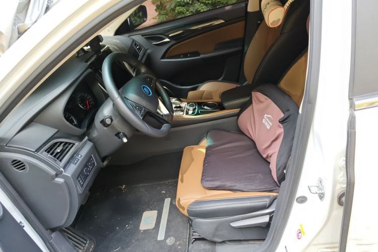 Used BYD Qin New Energy 2017 1.5T Luxury Model Left Front Seat