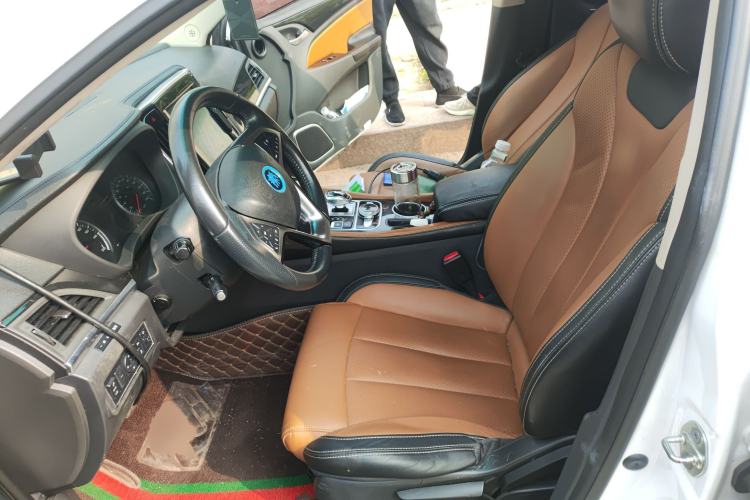 Used BYD Qin New Energy 2017 1.5T Luxury Model Left Front Seat