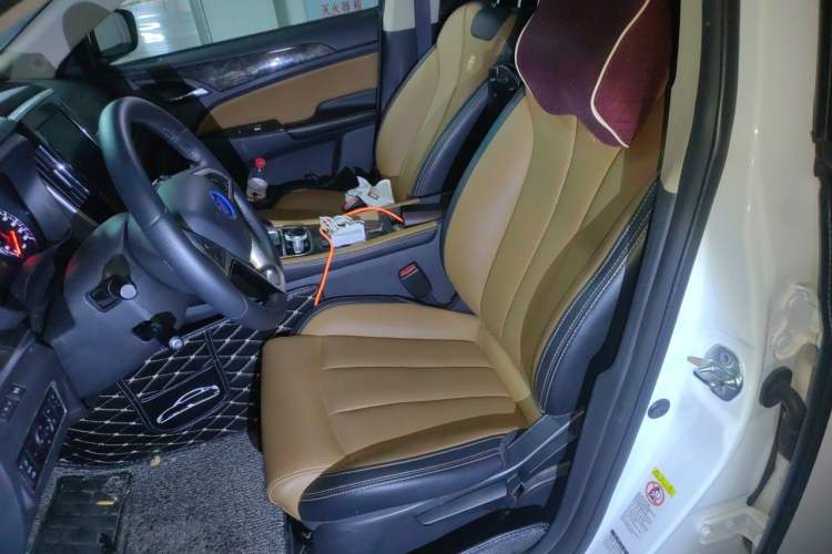 Used BYD Qin New Energy 2017 1.5T Luxury Model Left Front Seat