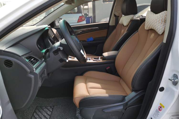 Used BYD Qin New Energy 2017 1.5T Luxury Model Left Front Seat