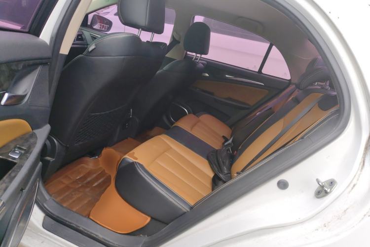 Used BYD Qin New Energy 2017 1.5T Luxury Model Left Rear Seat