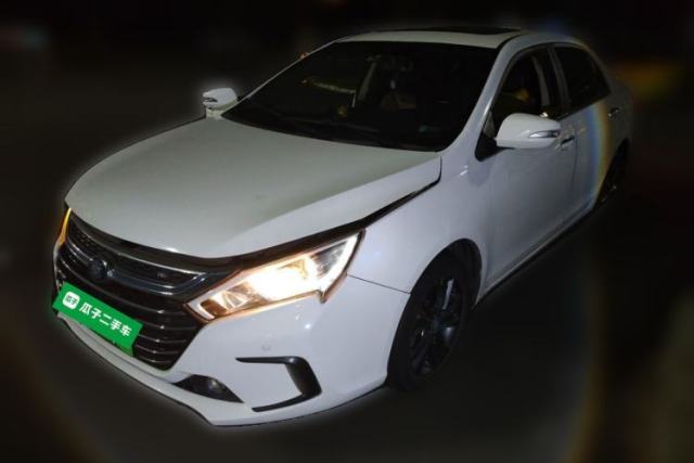 BYD Qin New Energy 2017 1.5T Luxury Model usado