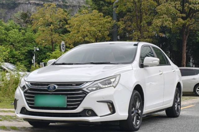 Used BYD Qin New Energy 2017 1.5T Luxury Model
