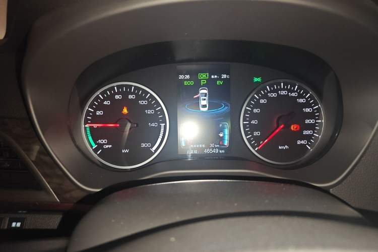 Used BYD Qin New Energy 2017 1.5T Luxury Model Odometer Close Up