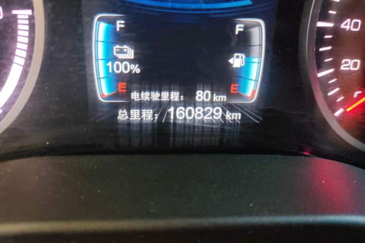 Used BYD Qin New Energy 2017 Qin 1.5T 100 Odometer Close Up