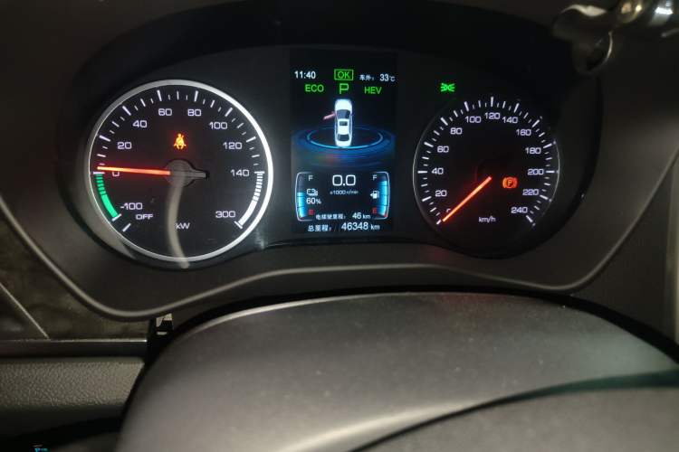 Used BYD Qin New Energy 2017 1.5T Luxury Model Odometer Close Up
