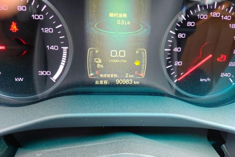Used BYD Qin New Energy 2017 1.5T Luxury Model Odometer Close Up