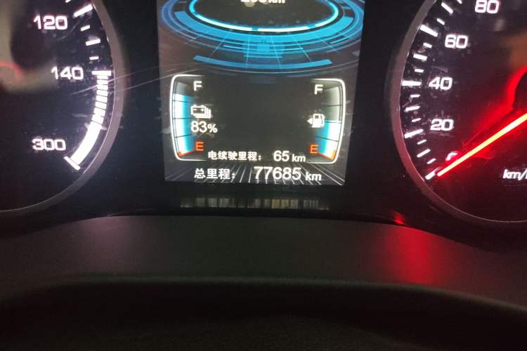 Used BYD Qin New Energy 2017 1.5T Luxury Model Odometer Close Up