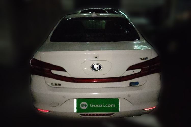 Used BYD Qin New Energy 2017 Qin EV300 Luxury Edition Rear