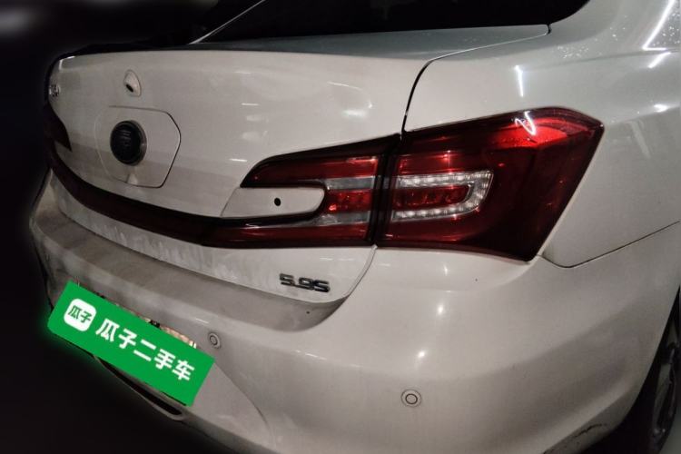 Used BYD Qin New Energy 2017 1.5T Luxury Model Rear