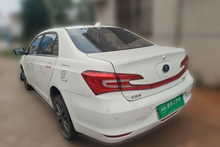 Used BYD Qin New Energy 2017 1.5T Luxury Model Rear Left 45 Deg