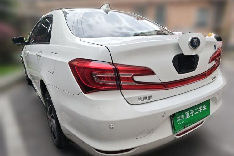 Used BYD Qin New Energy 2017 Qin 1.5T 100 Rear Left 45 Deg