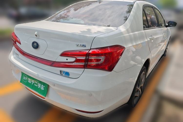 Used BYD Qin New Energy 2017 Qin EV300 Flagship Model Rear Right 45 Deg