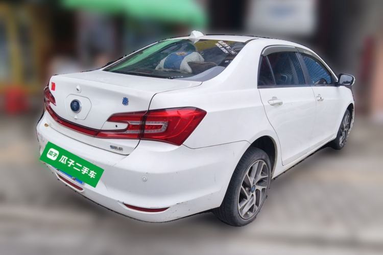Used BYD Qin New Energy 2017 Qin 1.5T 100 Rear Right 45 Deg