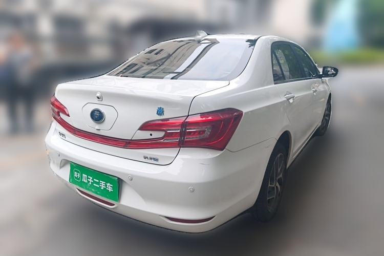 Used BYD Qin New Energy 2017 Qin 1.5T 100 Rear Right 45 Deg