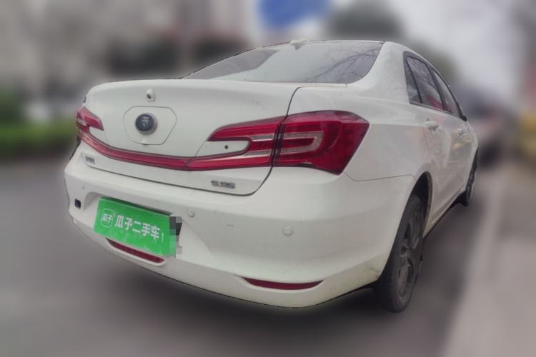 Used BYD Qin New Energy 2017 Qin 1.5T 100 Rear Right 45 Deg
