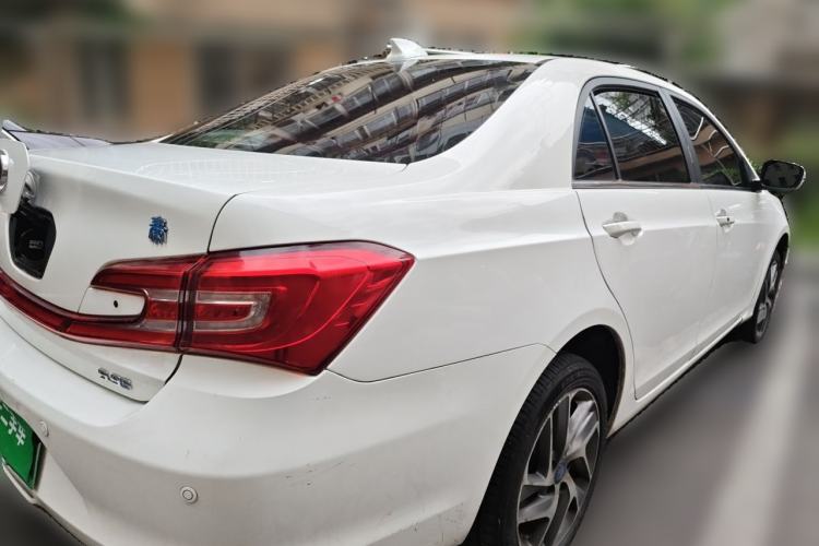 Used BYD Qin New Energy 2017 Qin 1.5T 100 Rear Right 45 Deg