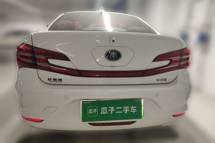 Used BYD Qin New Energy 2017 1.5T Luxury Model Rear