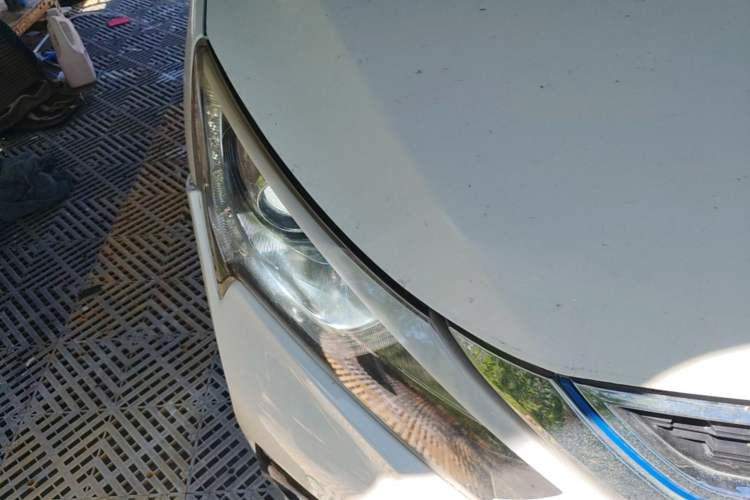 Used BYD Qin New Energy 2017 1.5T Luxury Model Right Front Headlight