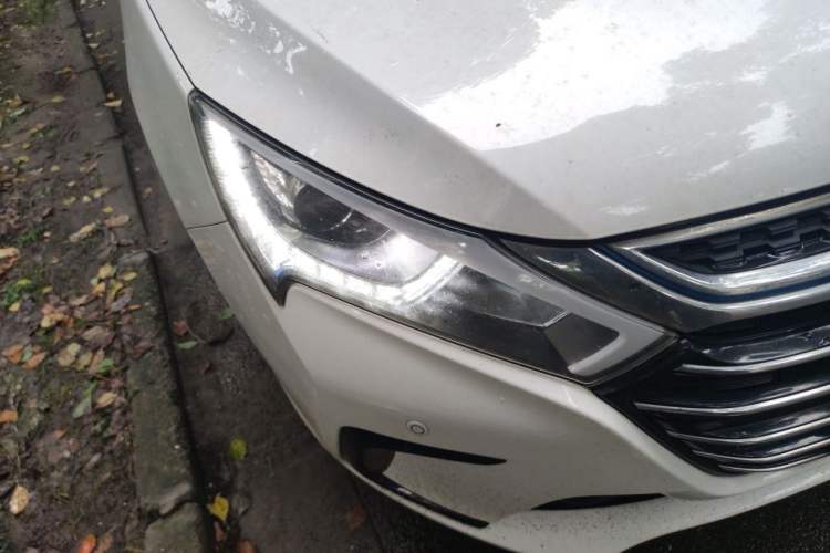 Used BYD Qin New Energy 2017 1.5T Luxury Model Right Front Headlight