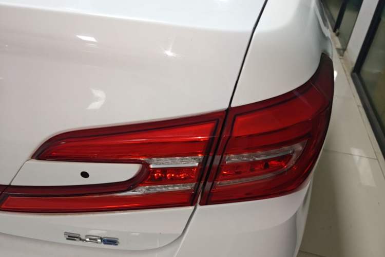 Used BYD Qin New Energy 2017 1.5T Luxury Model Right Rear Taillight