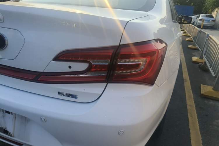 Used BYD Qin New Energy 2017 1.5T Luxury Model Right Rear Taillight