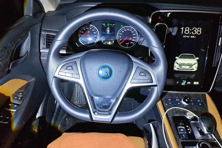 Used BYD Qin New Energy 2017 1.5T Luxury Model Steering Wheel