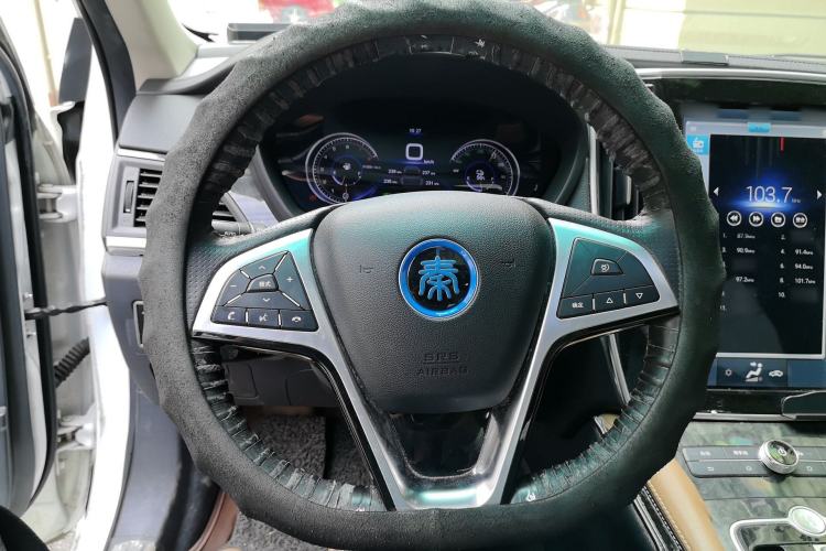 Used BYD Qin New Energy 2017 Qin 1.5T 100 Steering Wheel